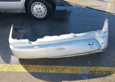 1998 Honda Civic Lx from USA, damaged, VIN 1HGEJ6673WL003316